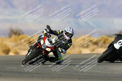 media/Jan-09-2022-SoCal Trackdays (Sun) [[2b1fec8404]]/Turn 16 (11am)/